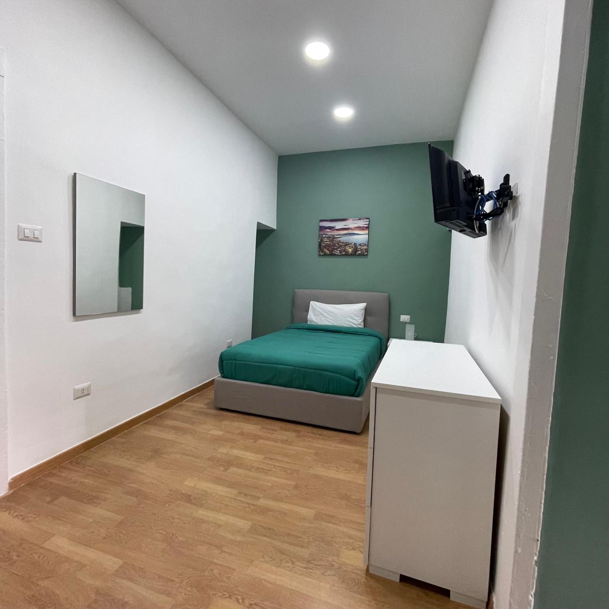Pontecorvo 26 Apartment Наполи Екстериор снимка