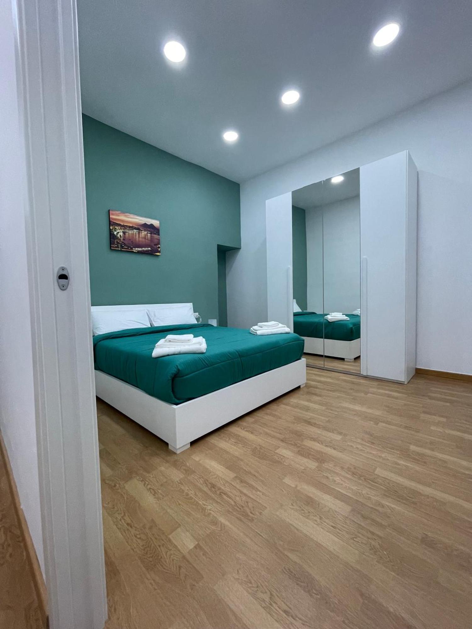 Pontecorvo 26 Apartment Наполи Екстериор снимка